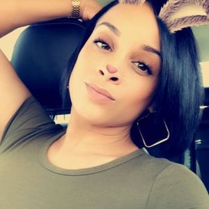 Meet your Posher, Robyn